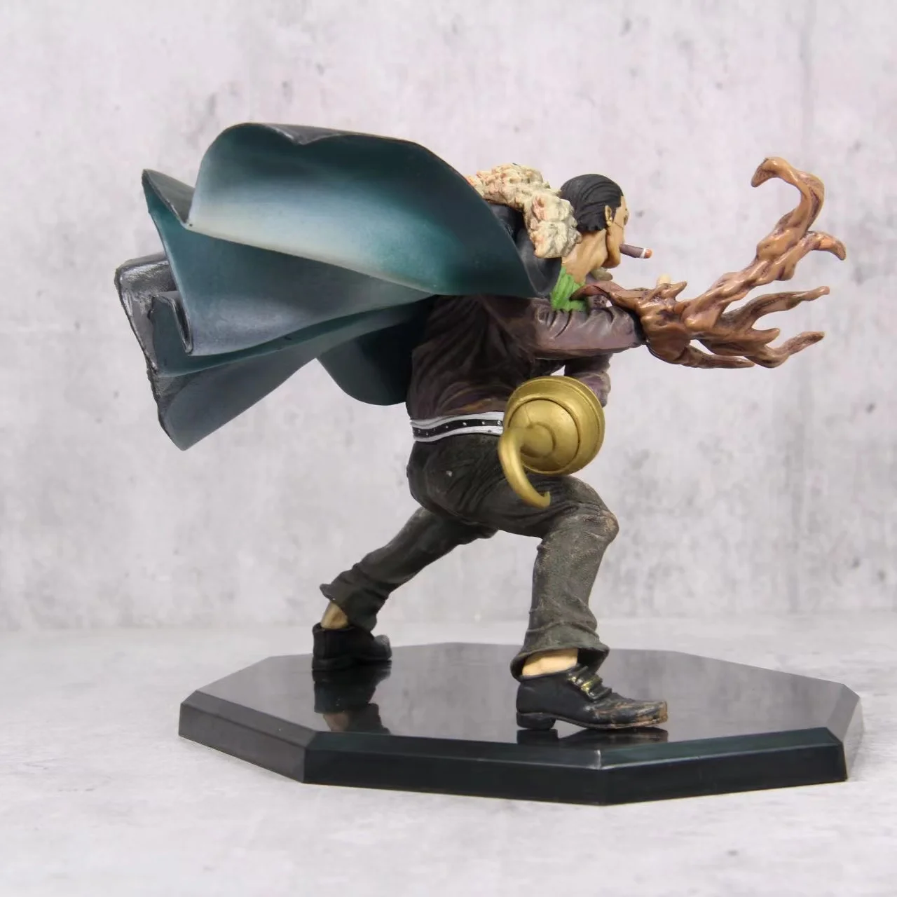 Figurita One Piece Cocodrilo