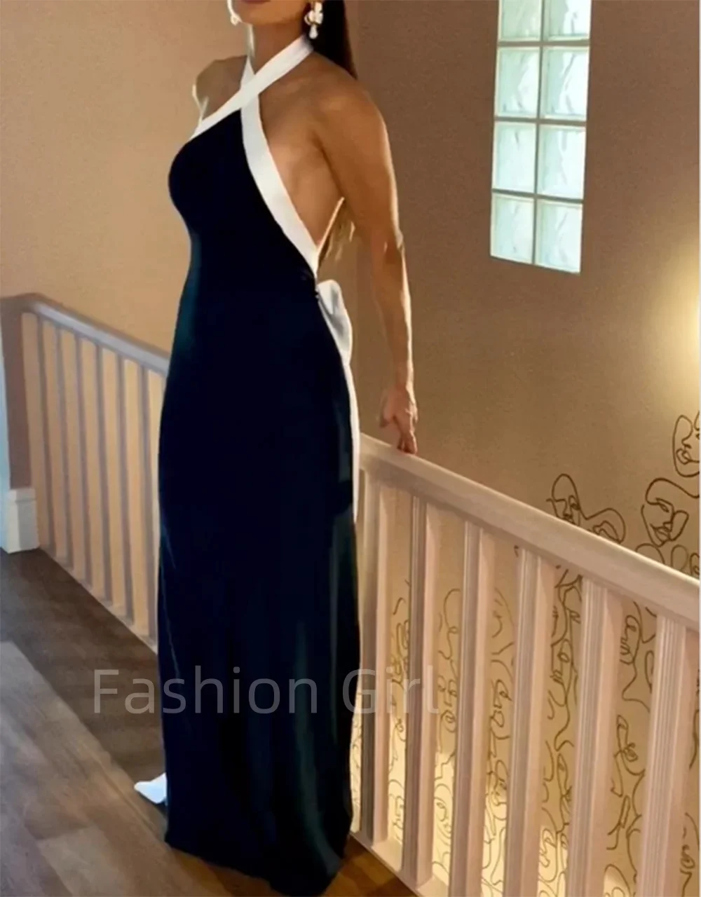 

Elegant Black Halter Neck Evening Dresses Mermaid Long Robe de soiré Sexy Backless Crepe Prom Party Dress Vestido de noite