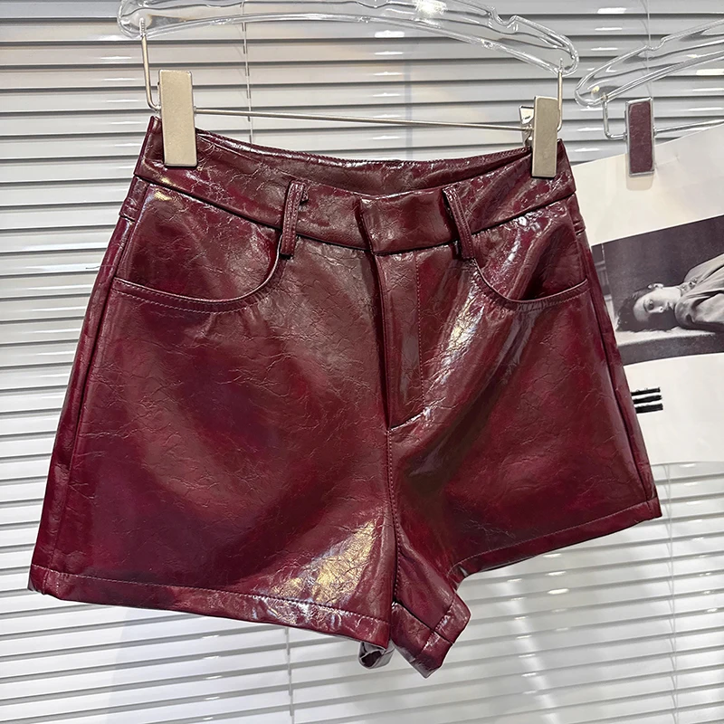 DEAT 2025 Autumn Winter New Fashion Solid Color PU Leather Boot Short Pant For Women High Waist Versatile Shorts Female 11A07168