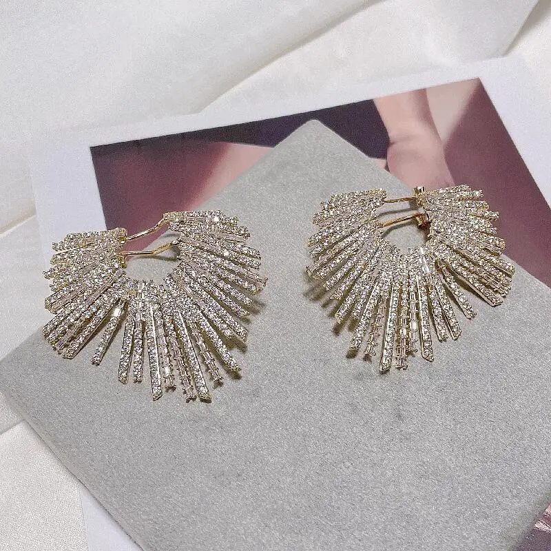 Luxury Fireworks Bloom Earring Sector Micro-inlay Cubic Zircon Back Cuff Design Earrings Women Jewelry Big Bling Drop Earring