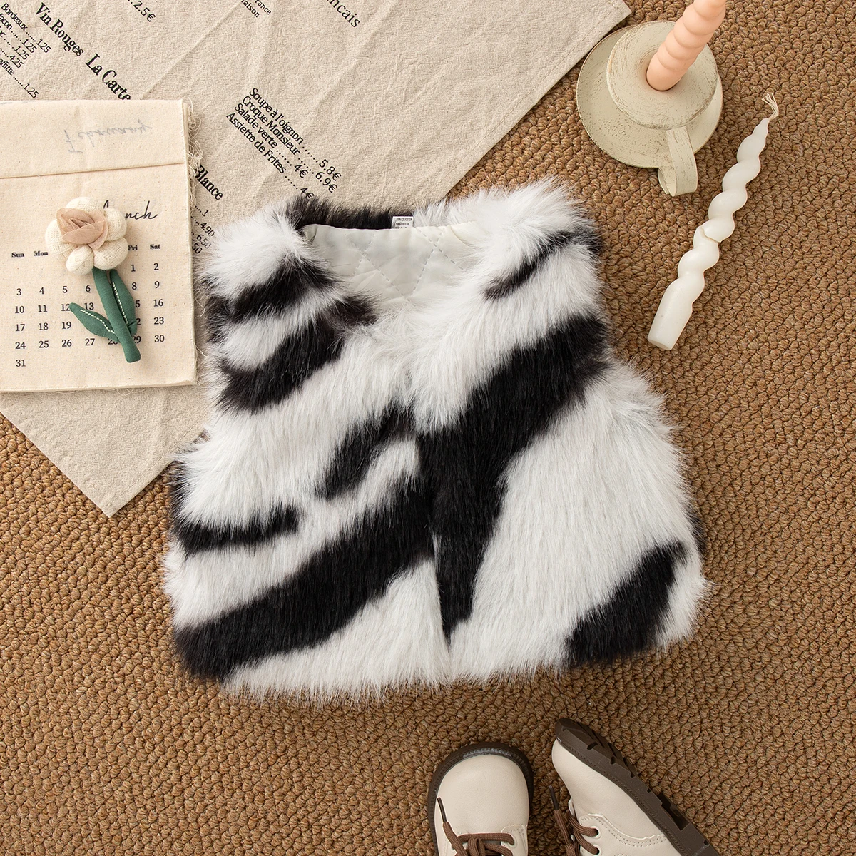 Baby Girl's Vest Jacket Autumn And Winter Black And White Color Blocked Fur Girls' Vest Cute And Plush Warm Children's Vest