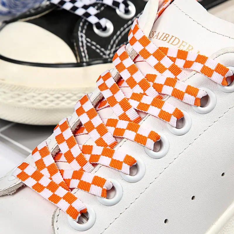 Lacci 2025 scarpe scacchiera