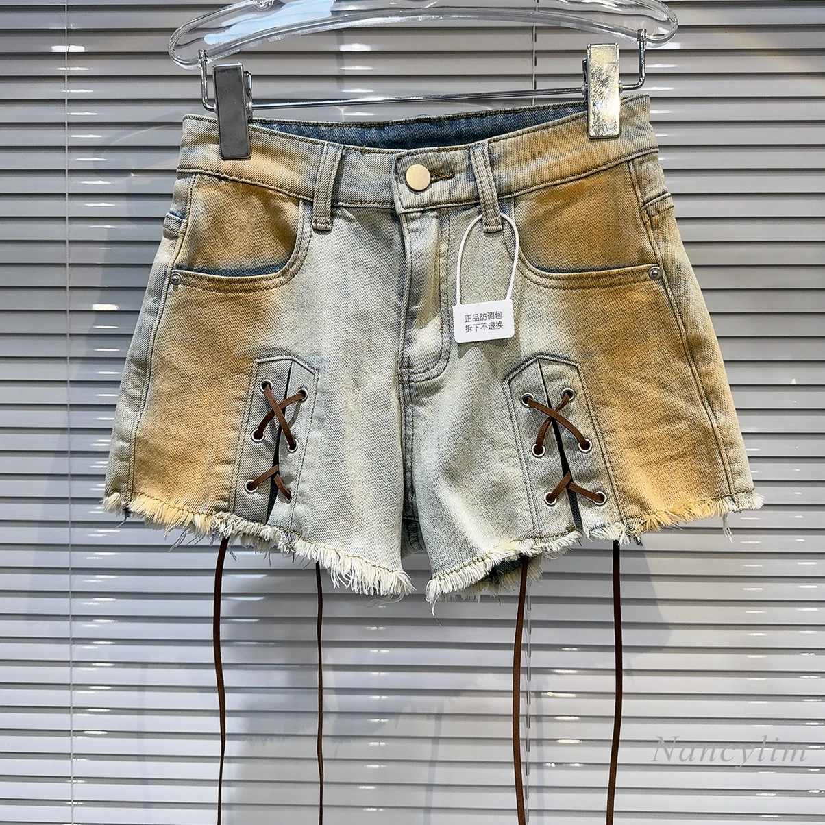

2024 Summer New Street Hot Girl Style Gradient Color Strap Bandage Design Raw Edge Denim Shorts Hot Pants for Women