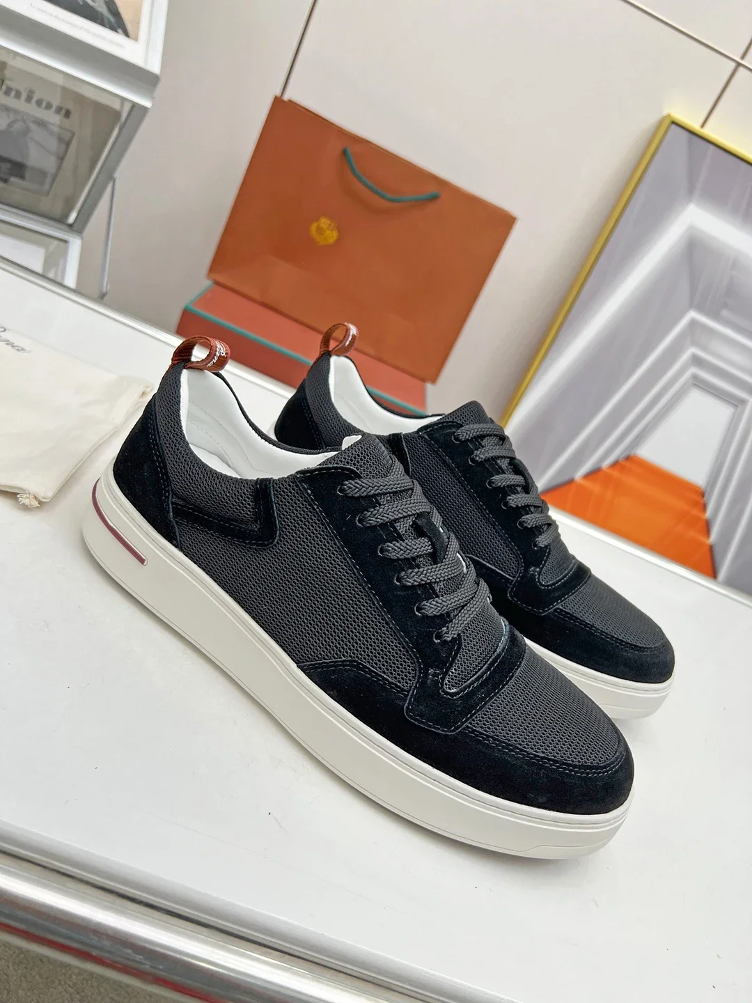 

Loro brand Shoes 2024 new Sports Breathable mesh paired Calf down comfort high quality outdoors Men‘s European big size 38-46