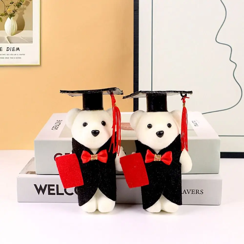 

Graduation Season Graduation Bear Doll Celebrate Party Graduation Ceremony Doctor Cap Bear Toy Commemorative Pendant