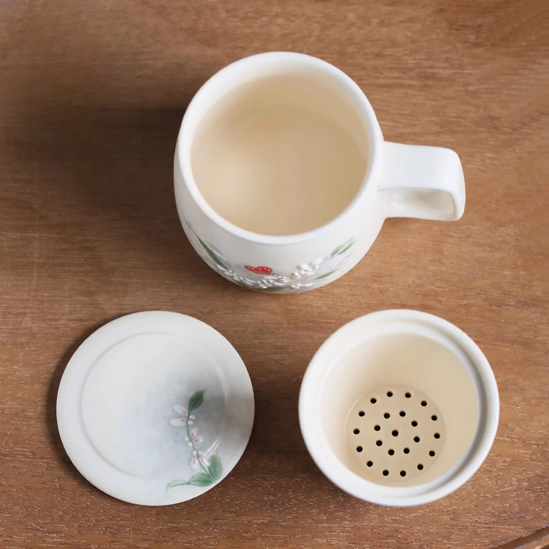 Chinese Style Ceramic Relief Butterfly Pattern Mug Personal Office Creative Teacup With Cover Filtered Tea Water Separation, 1Pc