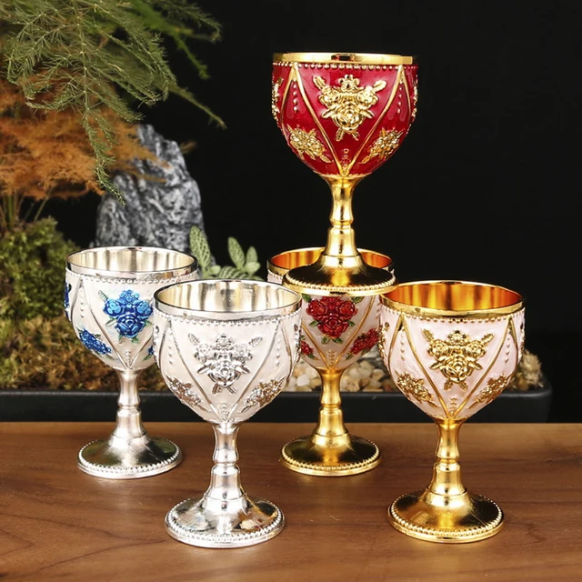 Vintage Metal White Wine Glass Engraving Flower Pattern Goblet for Home  Ornament Wine Liqueur Cup for Kitchen Home Medieval Vintage Wine Chalice