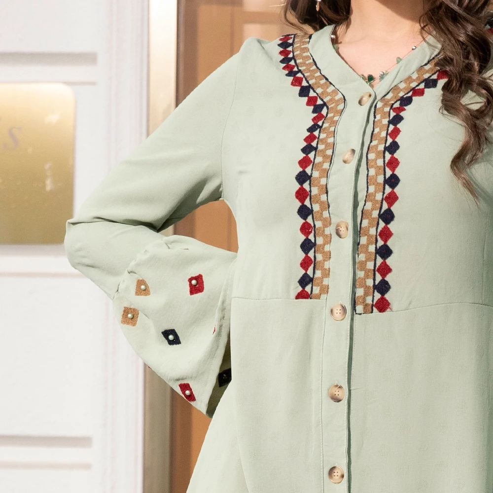 Sweet V-neck Color contrast Solid color Embroidery Buttons Flared sleeve Kaftan