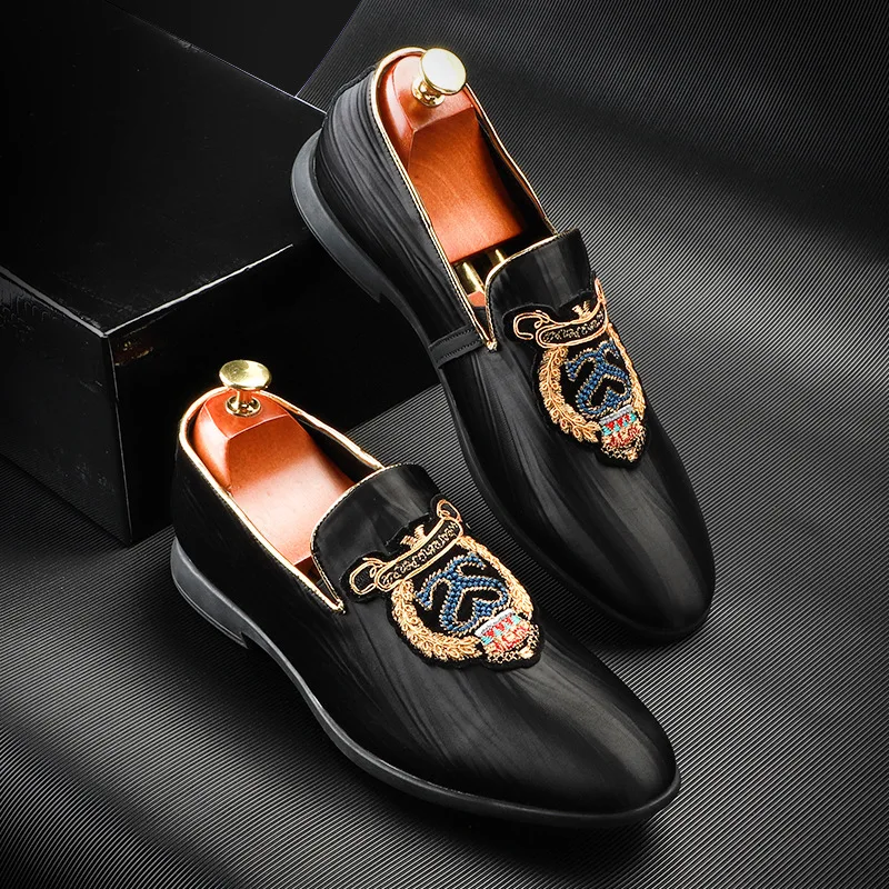 

New han edition doug shoes men's loafers spot wholesale fashion tide restoring ancient ways embroidery shoes