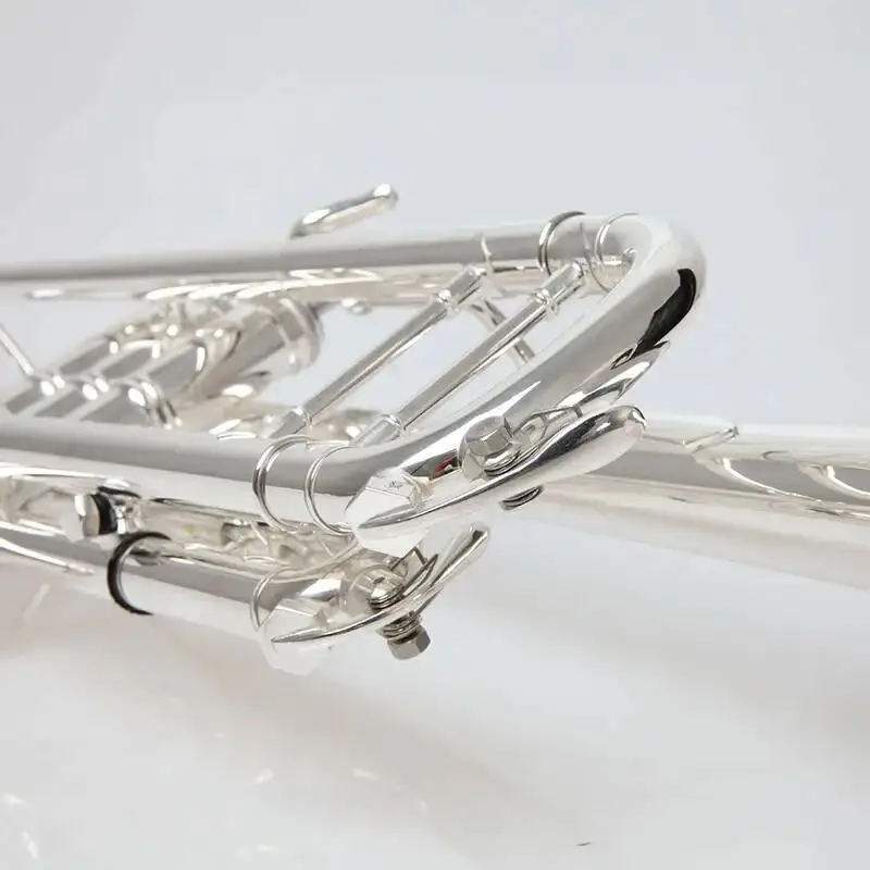 new Trumpet Model 43 Silver Plated LT180S-43 Trumpete Give me two nozzles