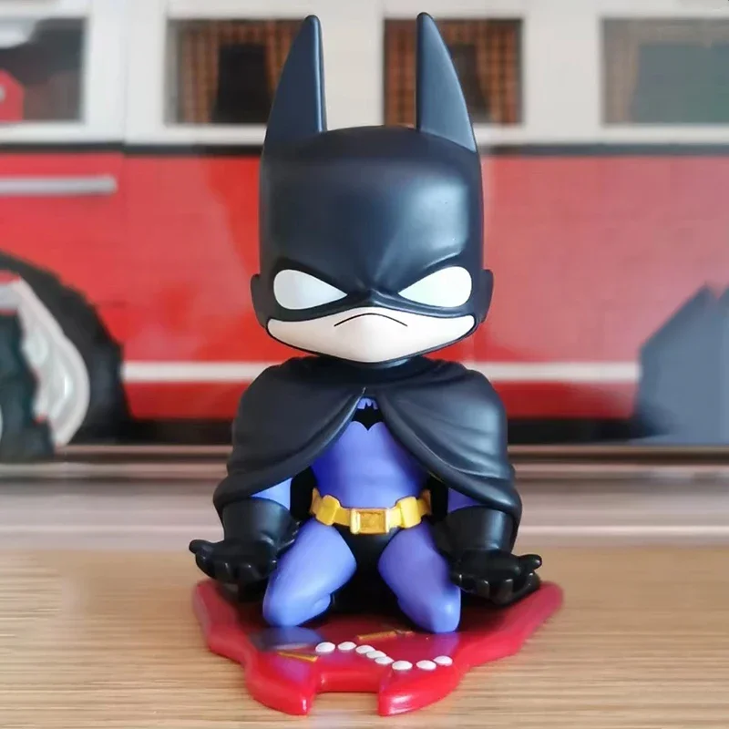 New Genuine Pop Mart Gotham City Series Blind Box Batman Harly Quinn Joker Justice League Kawaii Doll Action Figure Toy Model