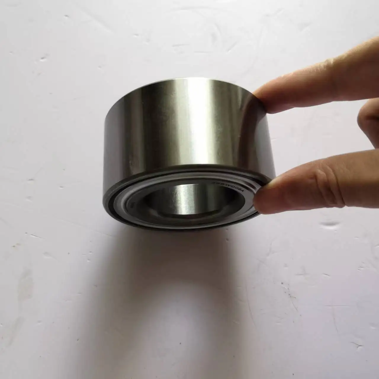 Auto Parts Front Wheel Bearing For MG3 MG 350 ZS RX3 10072311-A