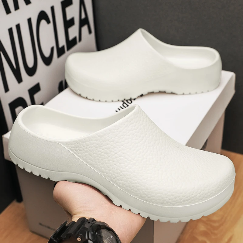 Men Slippers Couples Garden Clog Women Water Proof Chef Shoe Comfortable Sandal Slippers For Pet Workers Outdoor Fishing Shoes