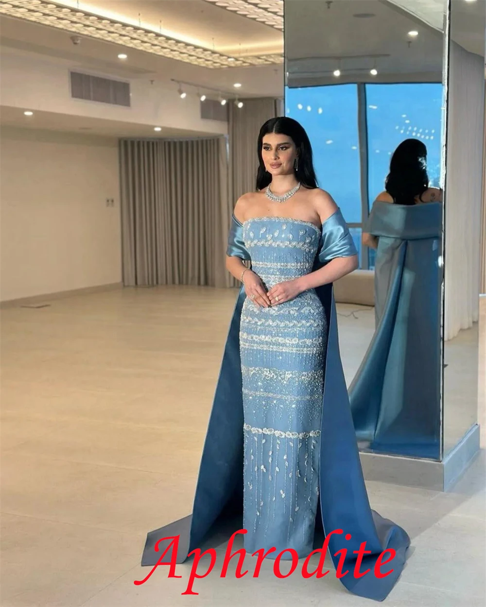 فستان سهرة أنيق من الساتان الأزرق مخصص رائع بدون ح...