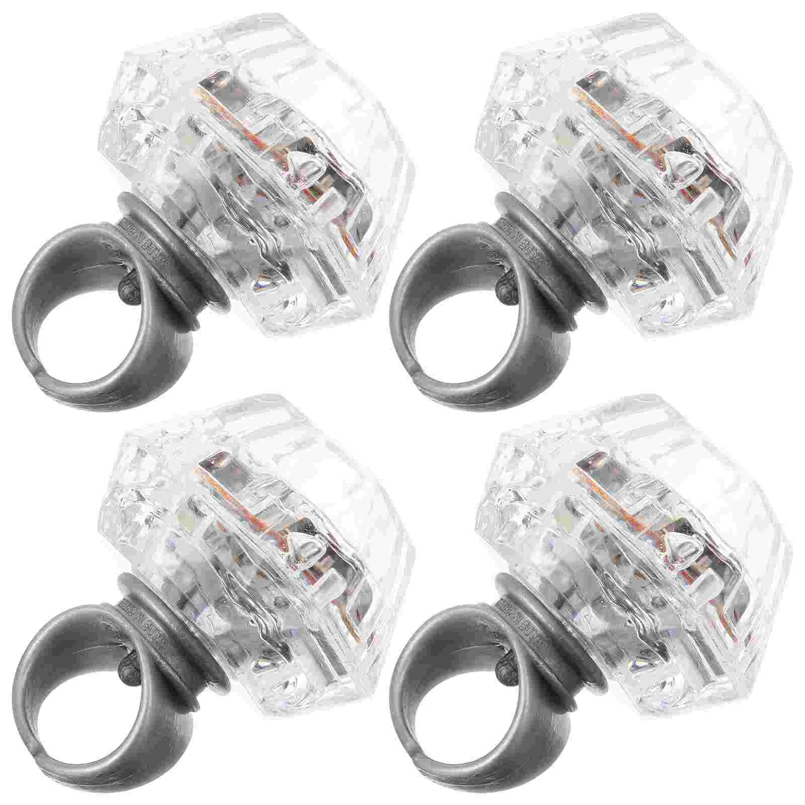 Рисунок 4 - кольцо с бриллиантами в подаро