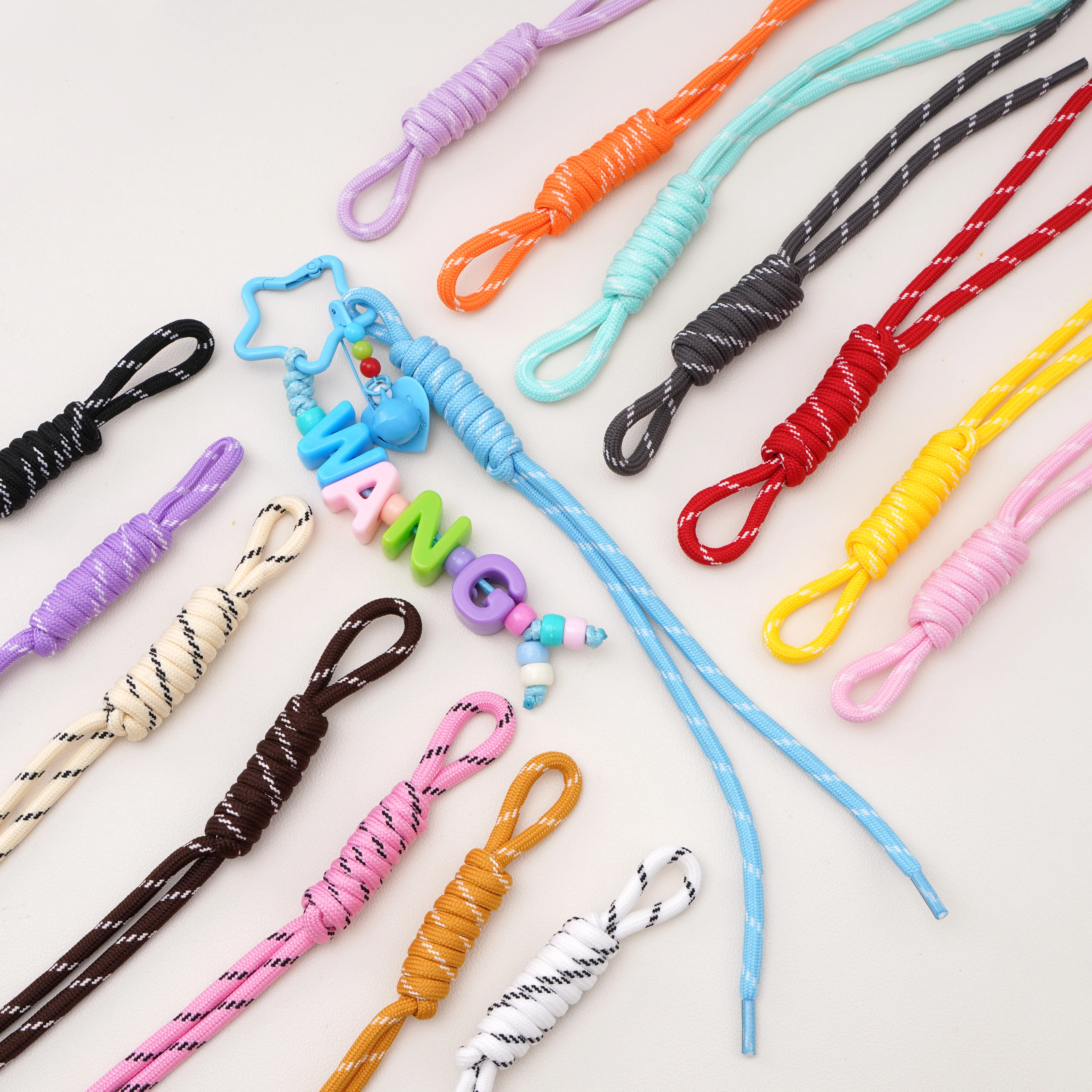 Heißer Bunte Geflochtene Lanyard Schlüsselbund Tasche Anhänger Kreative Nylon Gewebt Anhänger Seil Charms Rucksack Anhänger Zubehör Geschenk