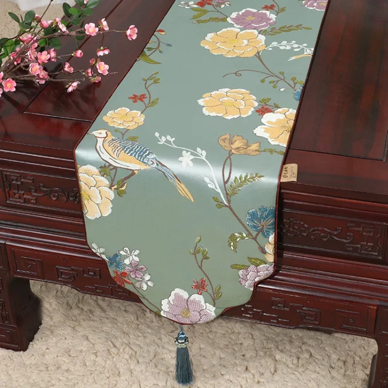 

White Chinese Table Bed Flag Hotel Bed Decorative Plum Blossom Cloth Flowers and Birds Coffee Table Cloth
