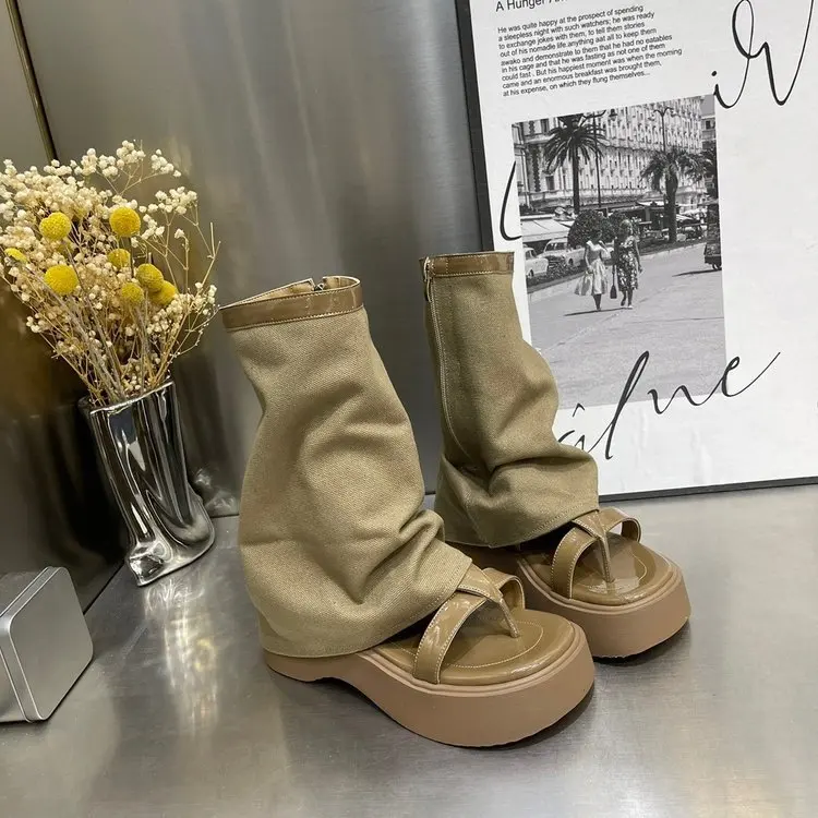 

Ботинки-трубы на молнии, с толстой сетчатой поверхностью, на среднем каблуке