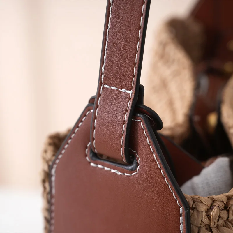 Hollow Design Woven Women's Beach Bucket Bag Shoulder Purse Handwoven Summer Large Capacity Underarm Handbag