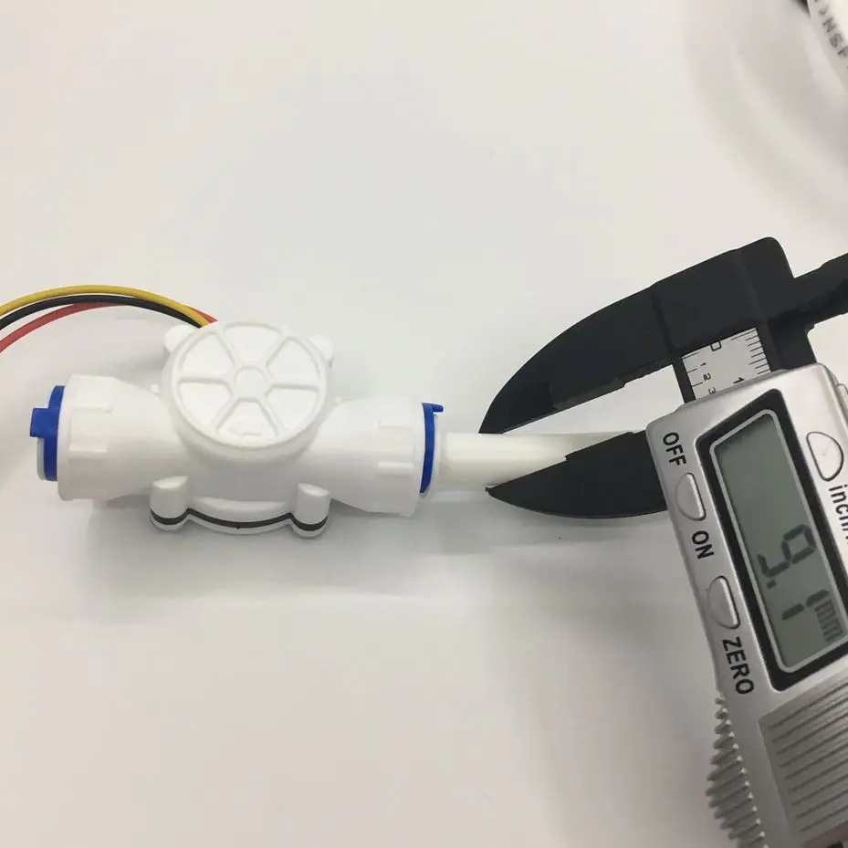 Plastic Turbine Hall Meter for Liquid Beer Alcohol 0.3~10L/Min Measure 3/8" PE Tube Quick Fit Water Flow Sensor YF-S301