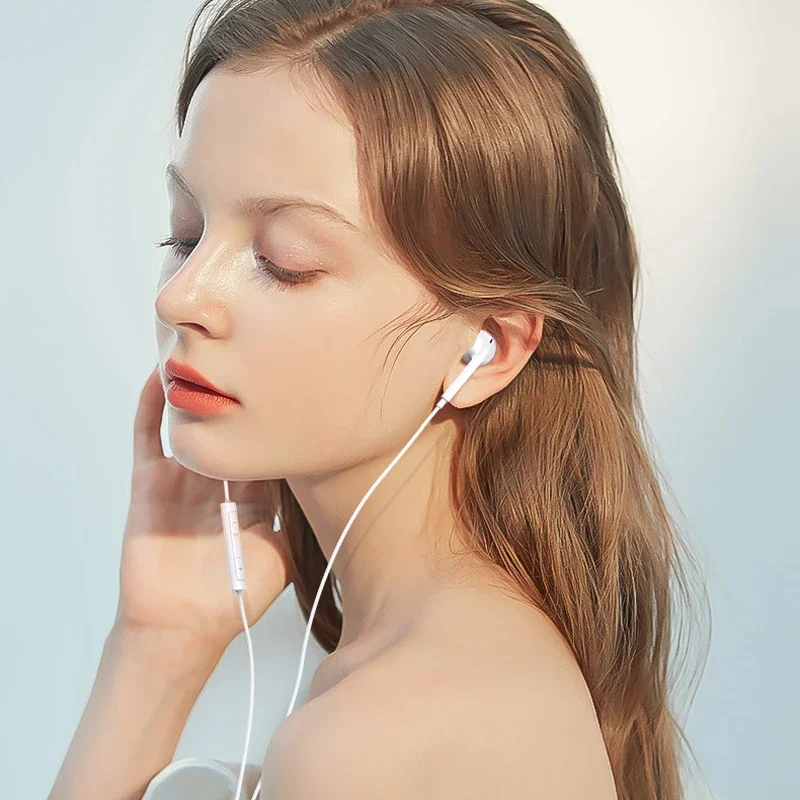 USB Type-c Earphones for Samsung Galaxy S23 S22 S21 S20 Plus Mic Control Stereo In-ear Microphone Wired Headphone 3.5mm Headset