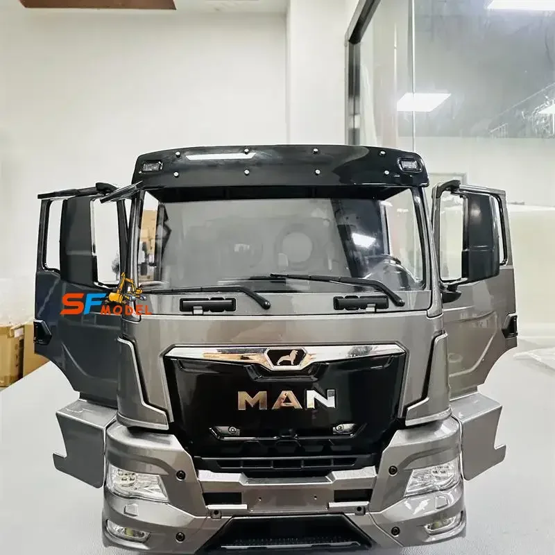1/14 8×8 MAN-TGS RC Truck Remote Control Dump Truck RTR Version with PL18EV Remote Control Light and Sound System Boys Toy Truck 2