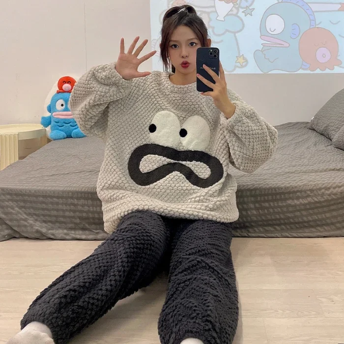 أطقم بيجامة نسائية من المرجان ، ملابس منزلية للأزواج ، عصرية ، ناعمة ، مريحة ، أنيقة ، رائجة ، أزياء كورية ، وللنساء والخريف والشتاء