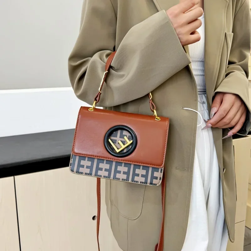 Luxury Floral Embossed Convertible Crossbody Purse with Gold Chain