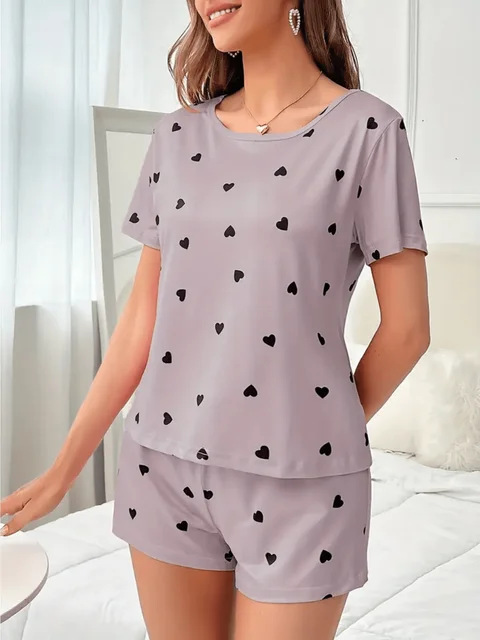 2-Piece Women's Love Print Knit Fashionable Soft Short Sleeve and Shorts Sleepwear Set for Comfortable Home Wear 4