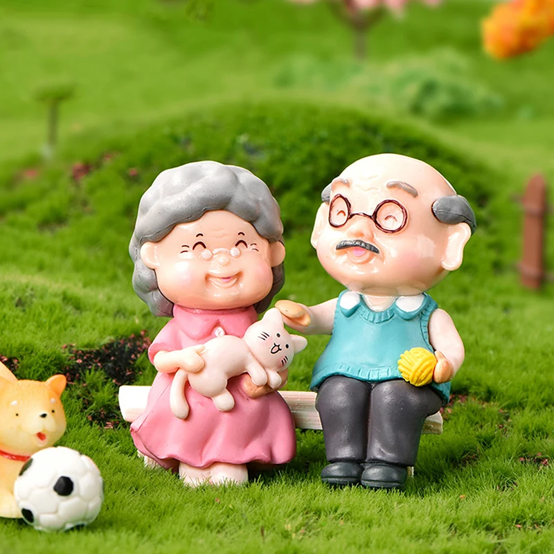New Sweety Lovers Couple Ornament Mini Couple Figures Grandma Grandpa For Fairy Garden Figurines Miniature Home Decoration