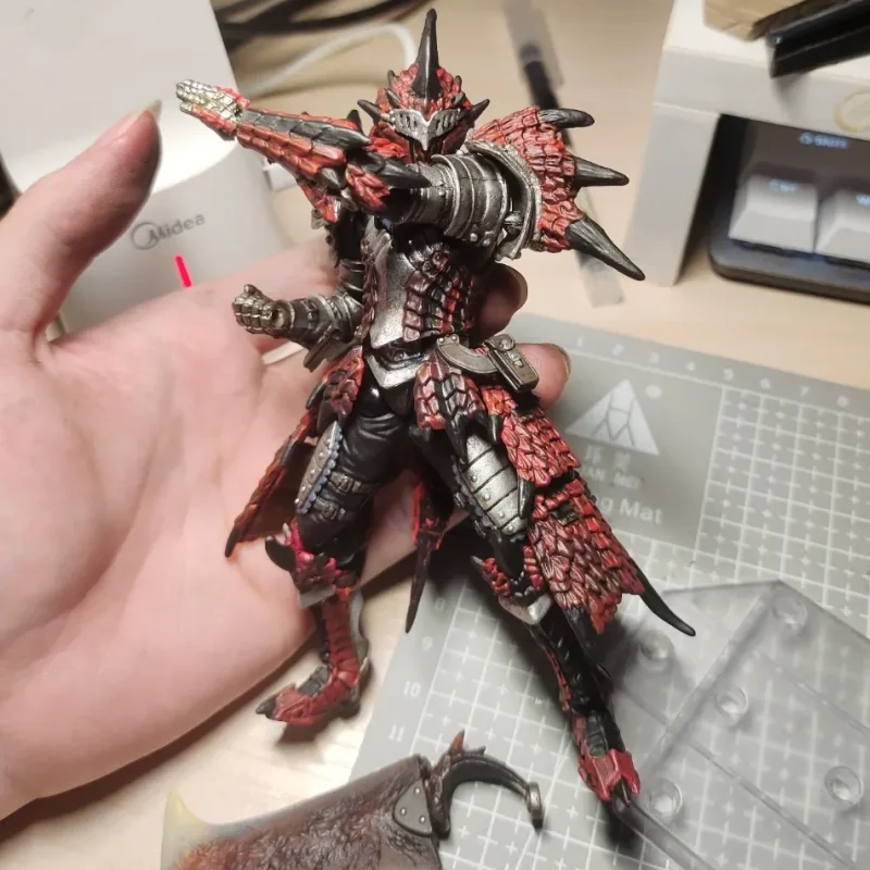 17Cm Monster Hunter Anime Figure Revoltech Yamaguchi Action Figure Hunter Spadaccino Jinou/Rathalos Figurine Modello Adulto Bambola Giocattolo