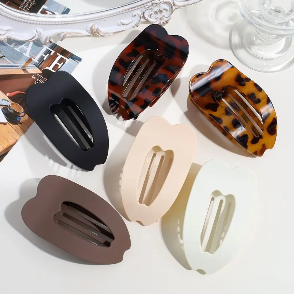 Korean Style Oval Hair Clips Leopard Acrylic Hair Claws Matte Barrettes Hair Accessories