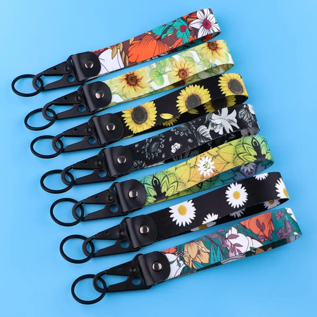 

Flower Series Eagle Beak Keychain Sunflowers Key Holder for Men Women Cars Key Tag Motorcycle Portable Key Ring Trinket Gifts