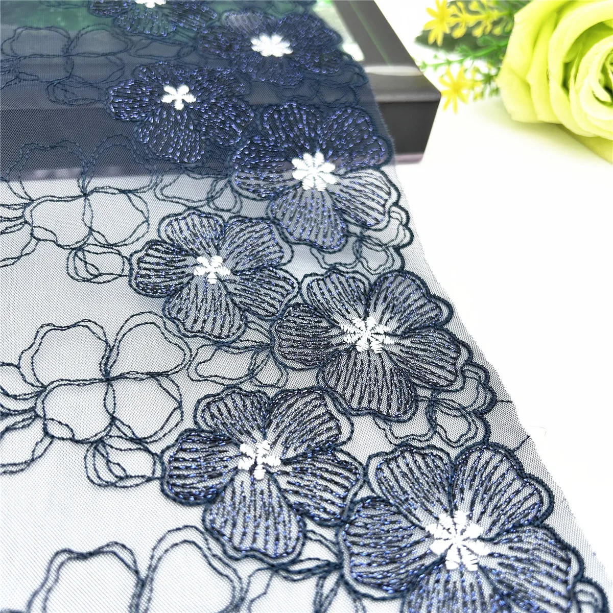 3y/lot 18.50cm Dark Blue Shimmer Embroidery Lace Trim Clothing Accessories Dress Sewing Applique Costume Lace Fabric Wedding 3