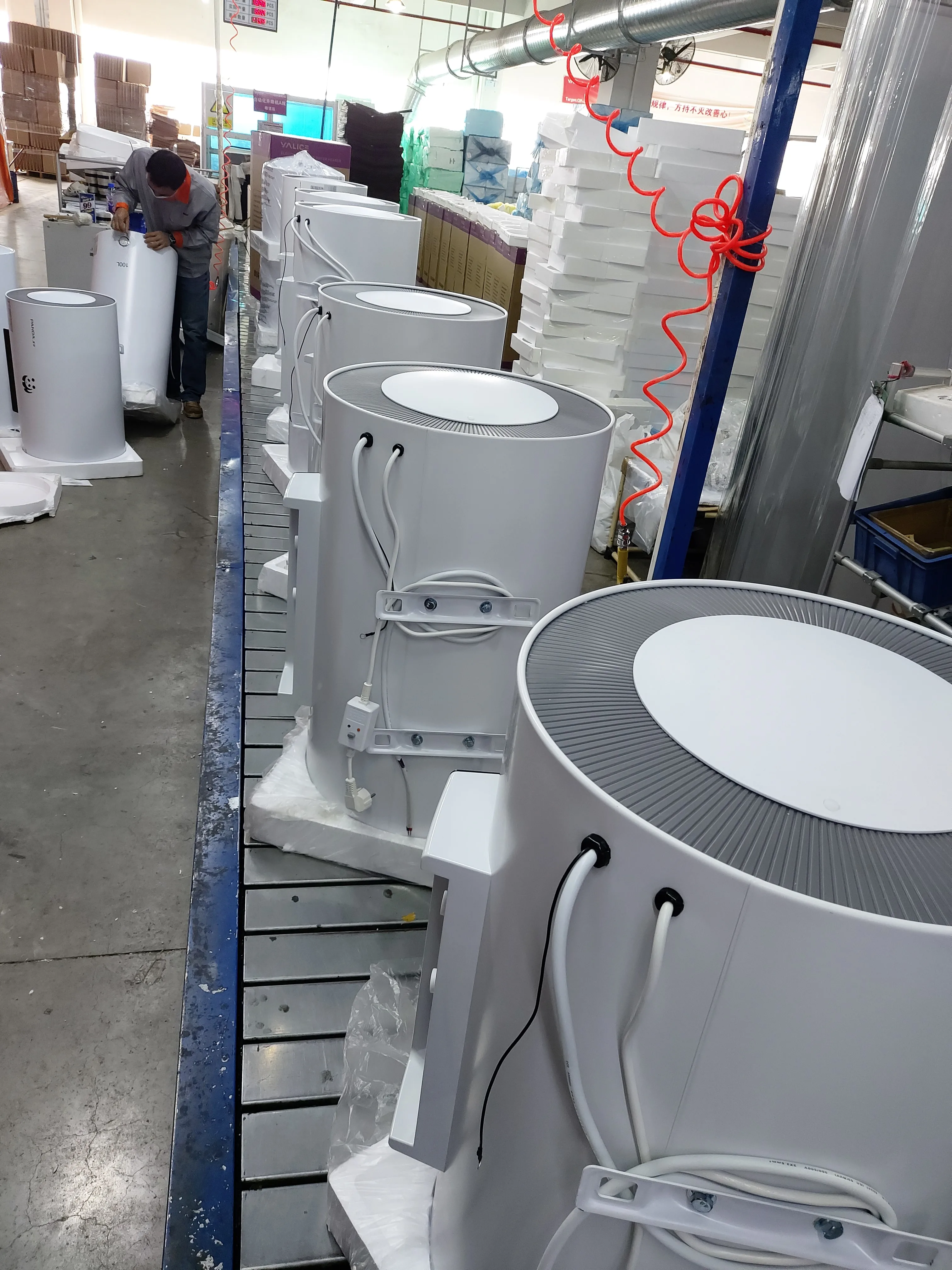 Factory Price New Electric Solar 80 Liter PV Water Heater Storage for Room
