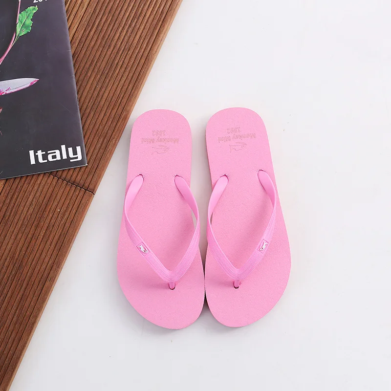 Summer Flip Flops For Women Cute Candy Color Indoor Flat Shoes Men Beach Slippers Non-slip Soft Sole Couple Sandals 2022 Simple