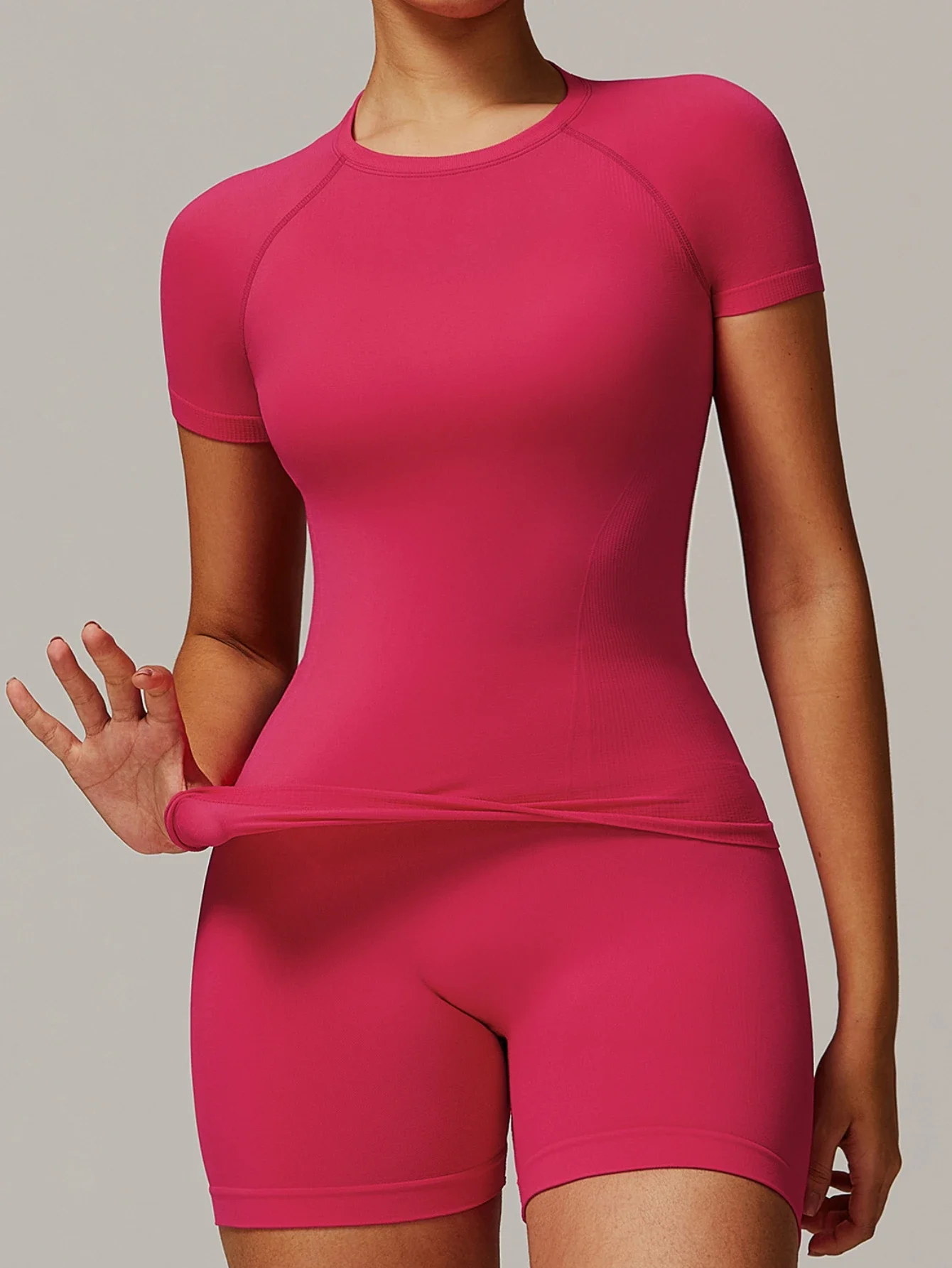 Yoga T-shirt Sports Short Sleeves Top Women Threaded Tight Seamless Solid Color Round Neck Rose Red Quick Drying Fitness Suit