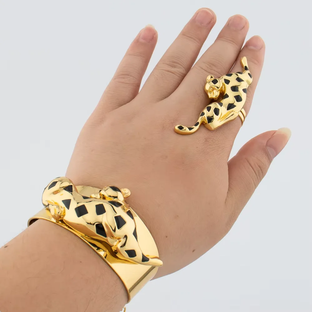 Woman Jewelry Set African Fashion Leopard Necklace Earrings 18K Gold Plated Animal Shape Bracelet Ring Copper Dubai Jewelry Gift 3