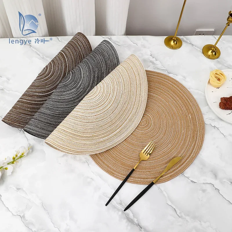 짠 린넨 다이닝 매트, 식탁 매트, 서양식 다이닝 매트, 화상 방지 및 단열 매트, 식탁 장식, 38cm