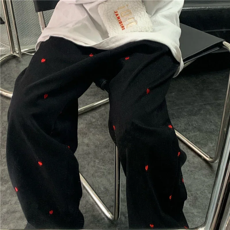 Korean Women's Sports Pants Cute Wide Leg Pants Fashion Love Embroidered Joker Pants Women's Harajuku Sports Pants Beige 2023