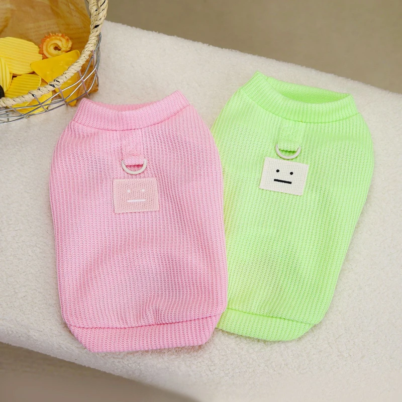 Primavera Autunno Pet Clothes Dog T-Shirt Harness Vest Yorkshire Terrier Pomeranian Schnauzer Barboncino Puppy Abbigliamento Pet Apparel 2024