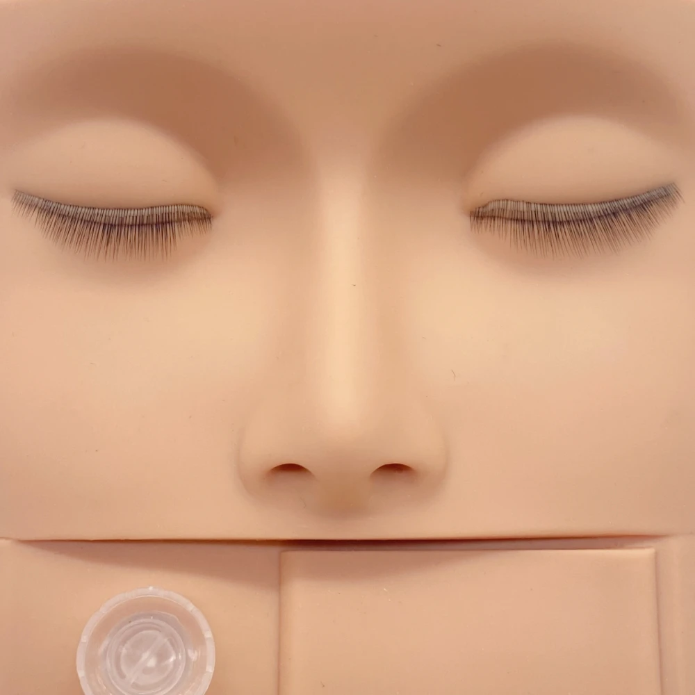 Lash Tech Training - Mannequin Training Head