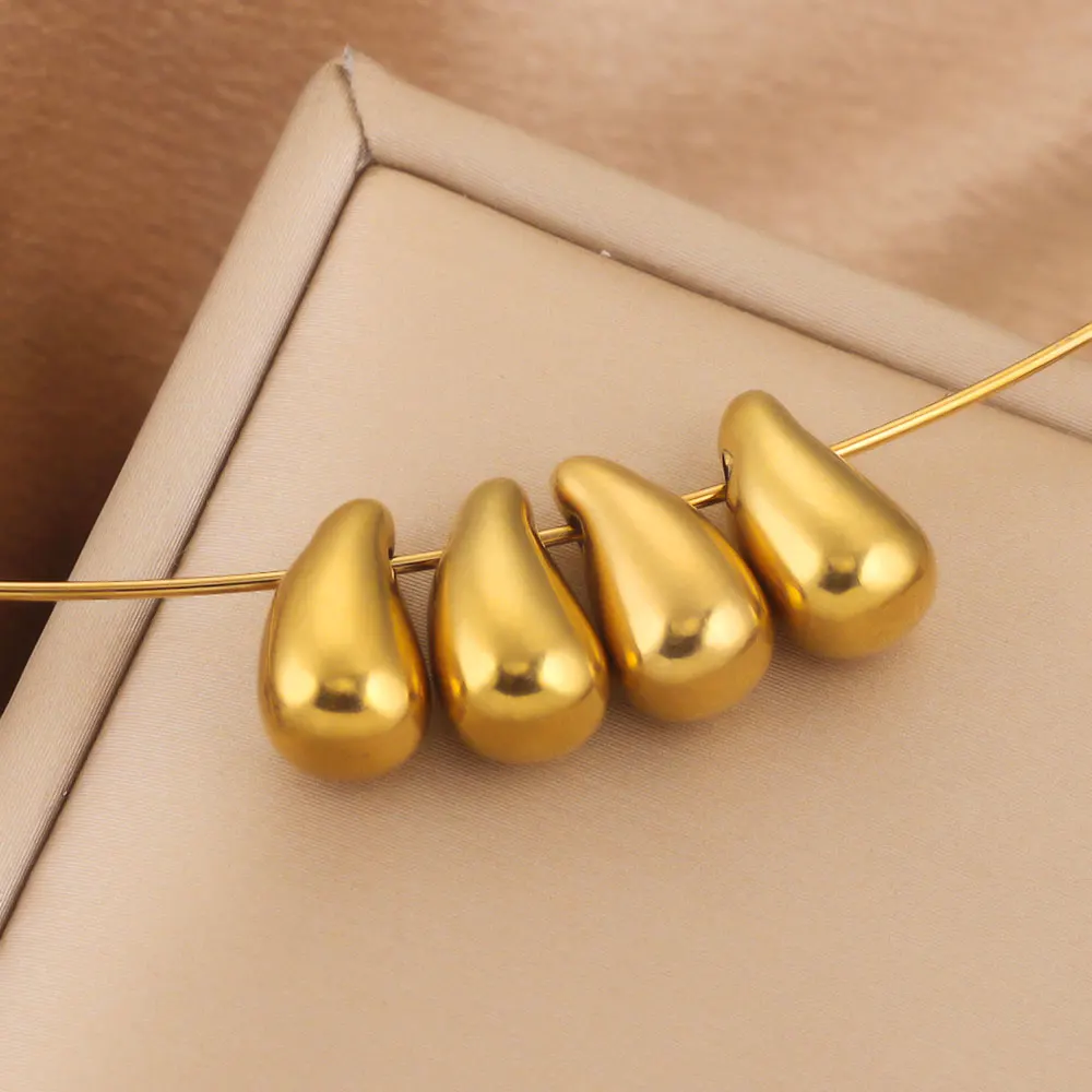 Рисунок 4 - Позолоченные Подвески в виде капли