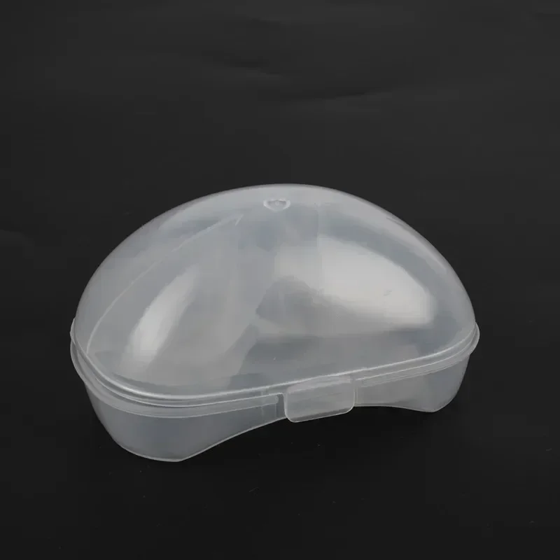 Silicone Nipple Protectors Feeding Mothers Nipple Shields Protection Cover Breastfeeding with Clear Carrying Case 1set nipple shields