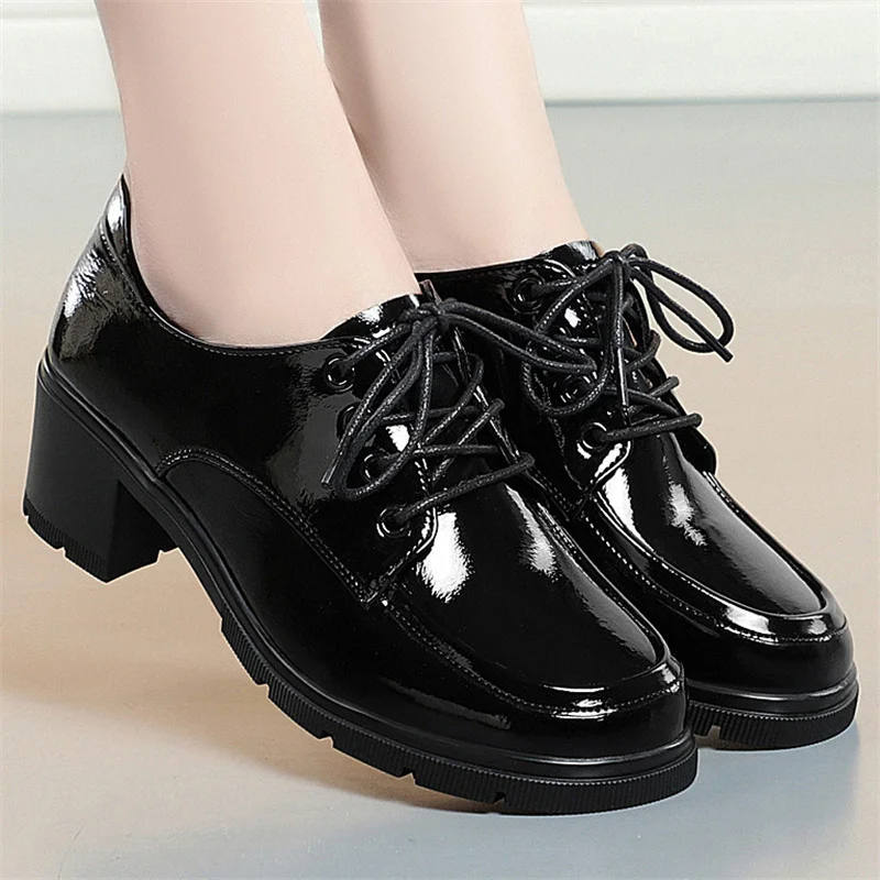 

Spring Small Leather Shoes Female British Girl Wild Black Retro Patent Leather Mary Jane Causal Platform Middle Heel Shoes