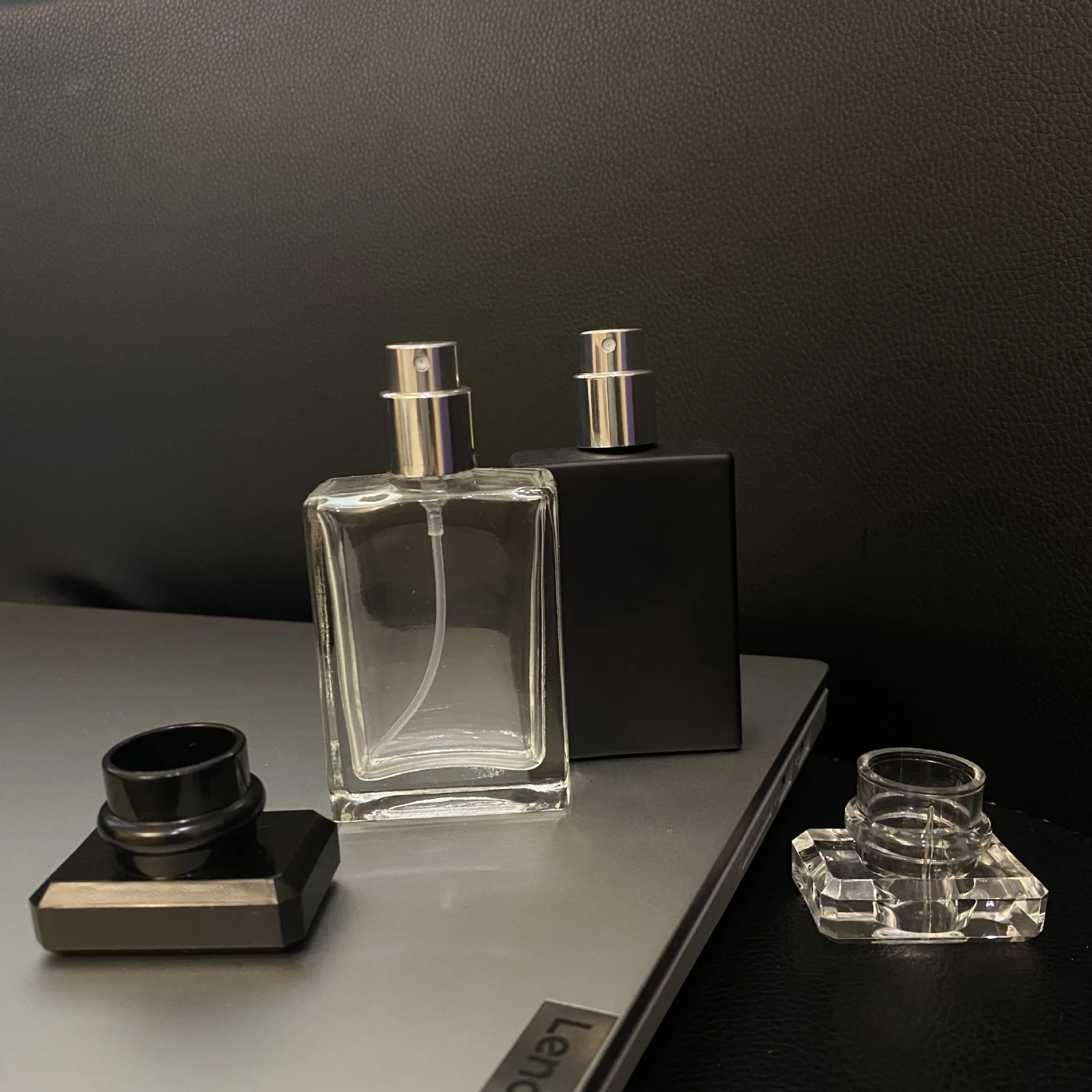 3 Bottiglie Spray Vuote In Alluminio 50ml Nero - Flaconi Per Profumi E Cosmetici Da Viaggio - Foto 5