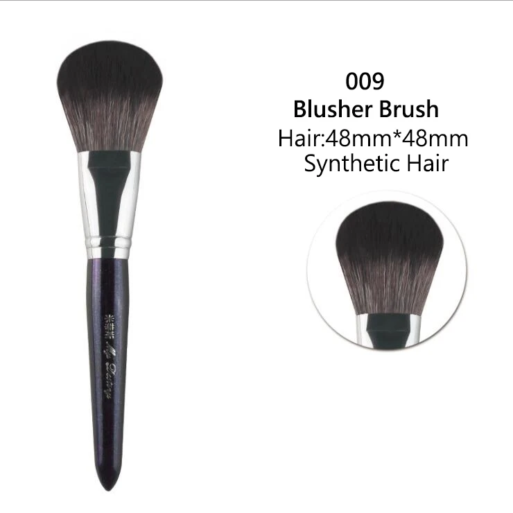 Deluxe Round Head Makeup Brush for Flawless Foundation and Blush Application