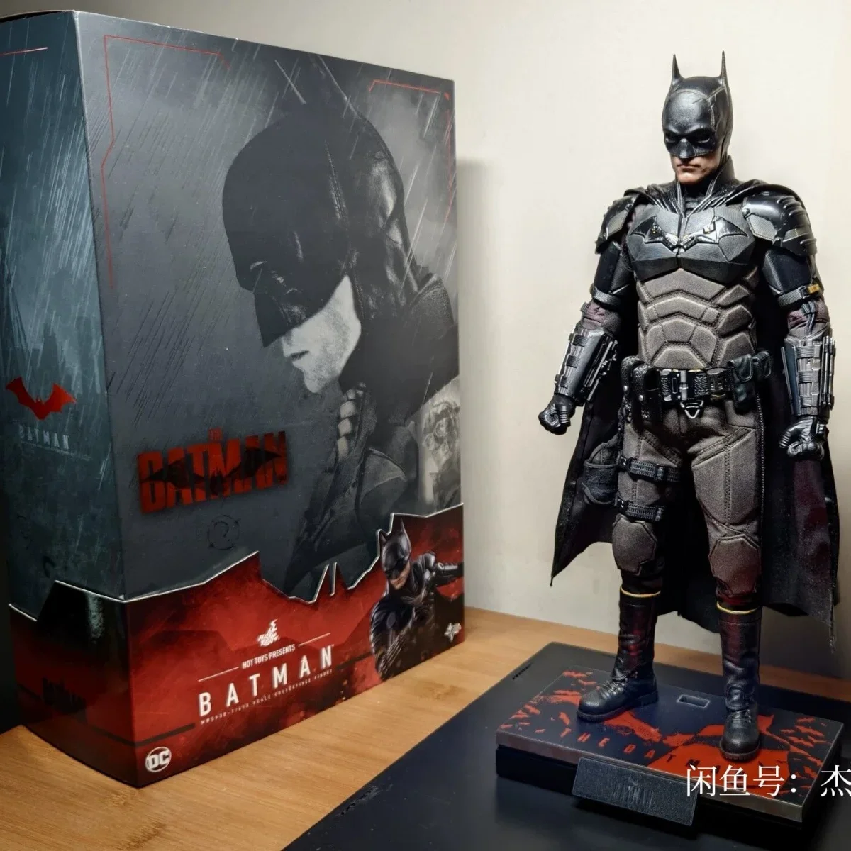 Hottoys Mms638 Mms639 Mms640 Mms641 Batman Robert Pattinson 1/6