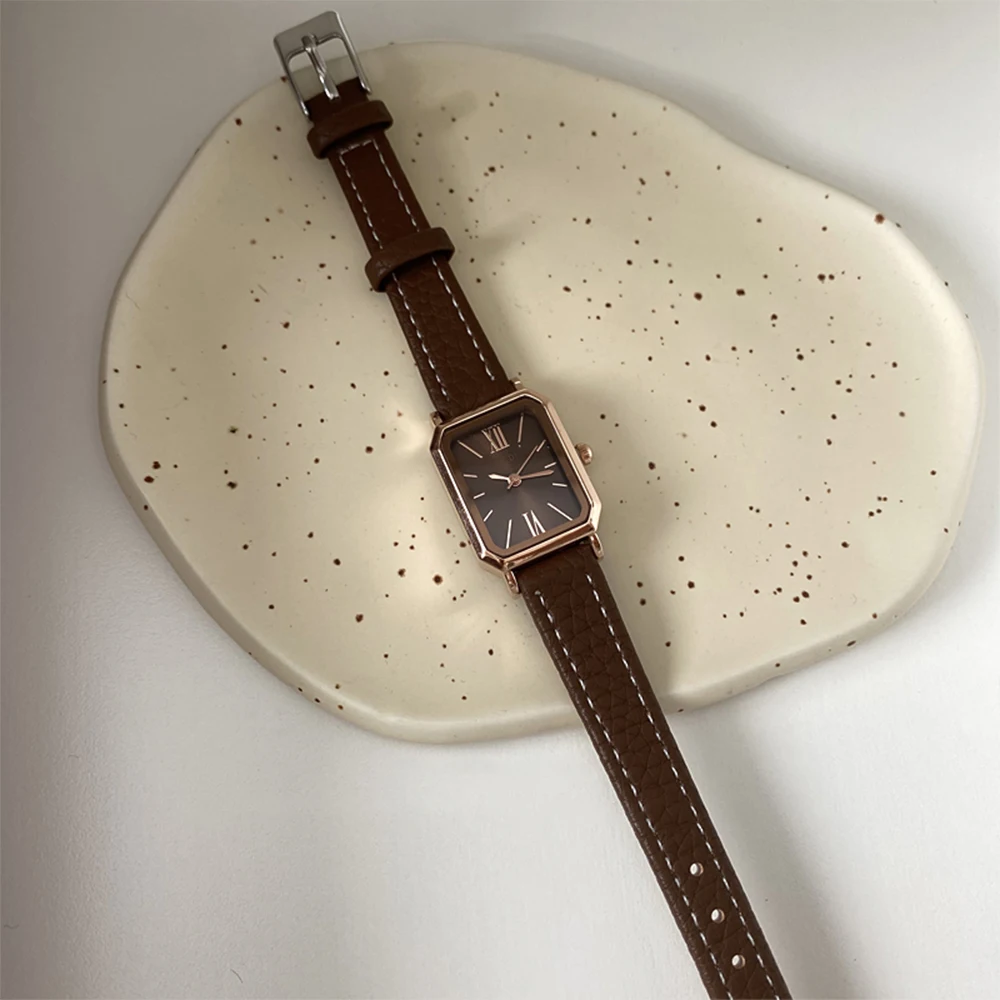 Free shippings Fashion Simplicity Square belt Watch For women's girl student Chain watch strap watch Women's accessories