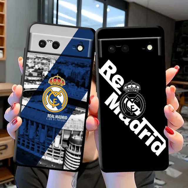 Real Madrid Football Club - 32 GB Pendrive - Club Crest Shape and